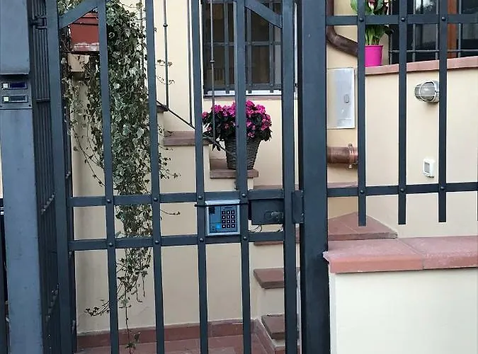 A&a Apartment *