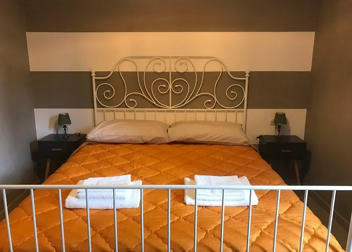 Apartment A&a