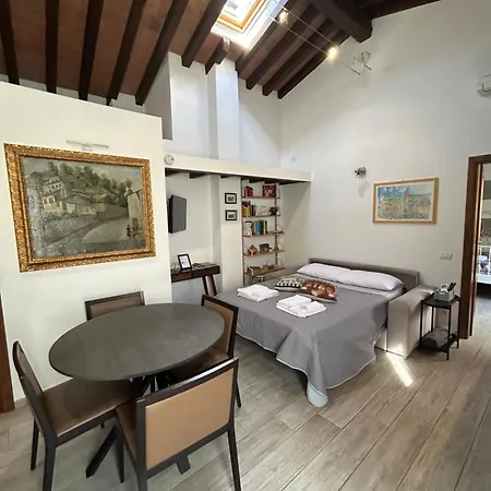 A&a Apartment